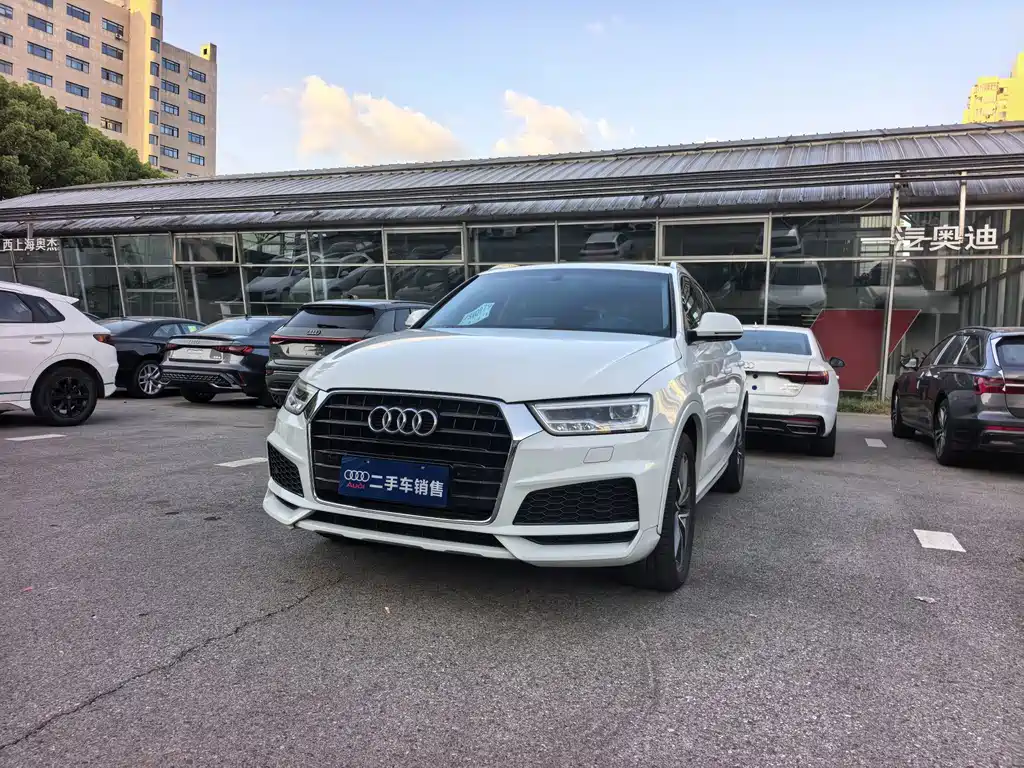 Audi Q3 2018 30th Anniversary Edition 35 TFSI Sport Line