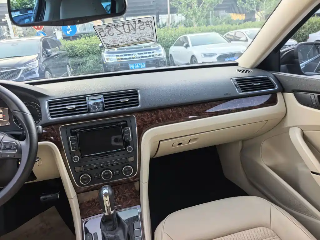 Passat 2013 1.8TSI DSG Yuzhen Edition