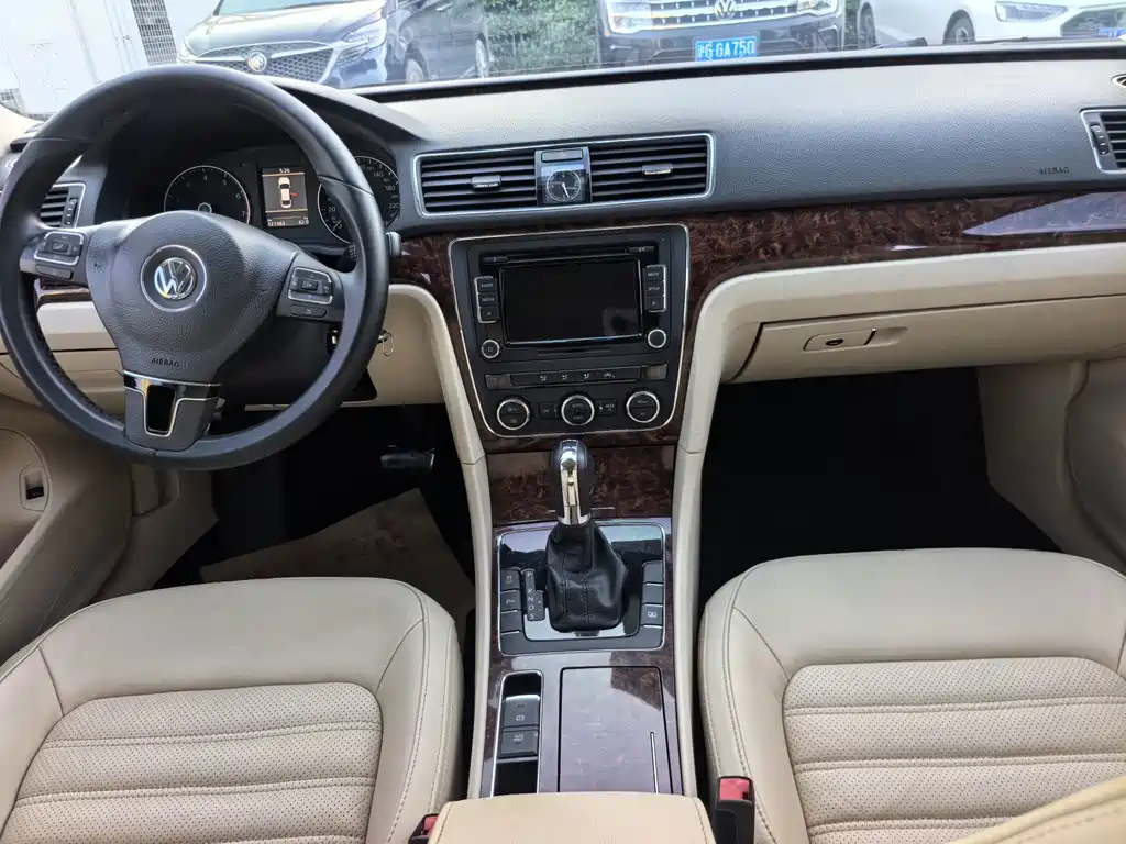Passat 2013 1.8TSI DSG Yuzhen Edition