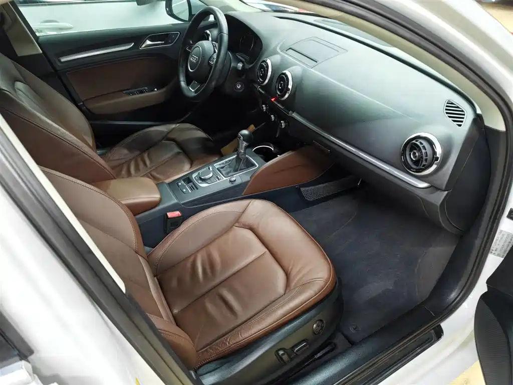 Audi A3 2016 Limousine 35 TFSI Style Edition