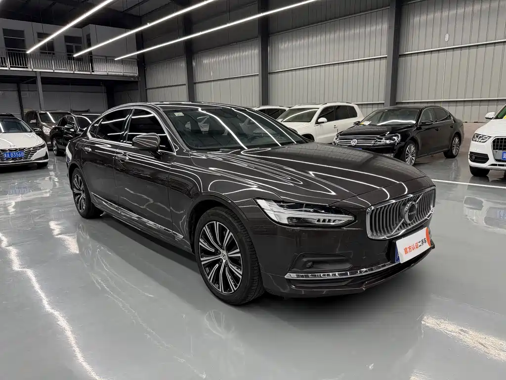 Volvo S90 2021 B5 Smart Luxury Edition