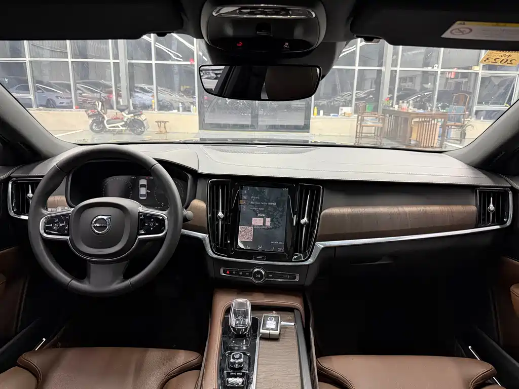 Volvo S90 2021 B5 Smart Luxury Edition