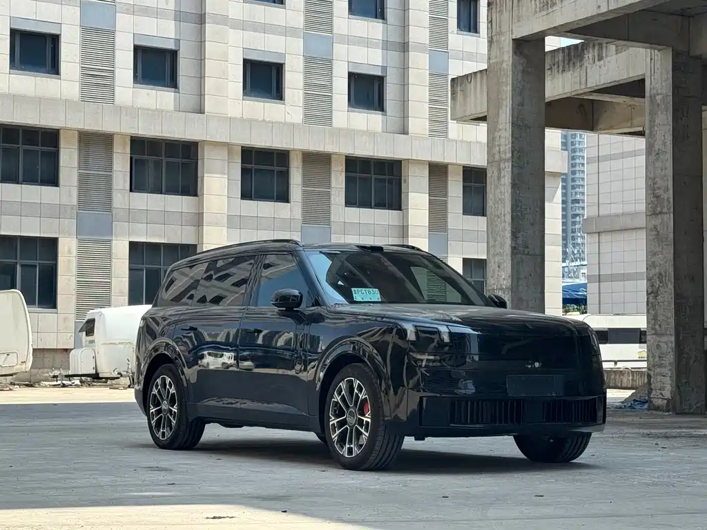 Lynk & Co 09 2025 2.0T Ultra 6-seat
