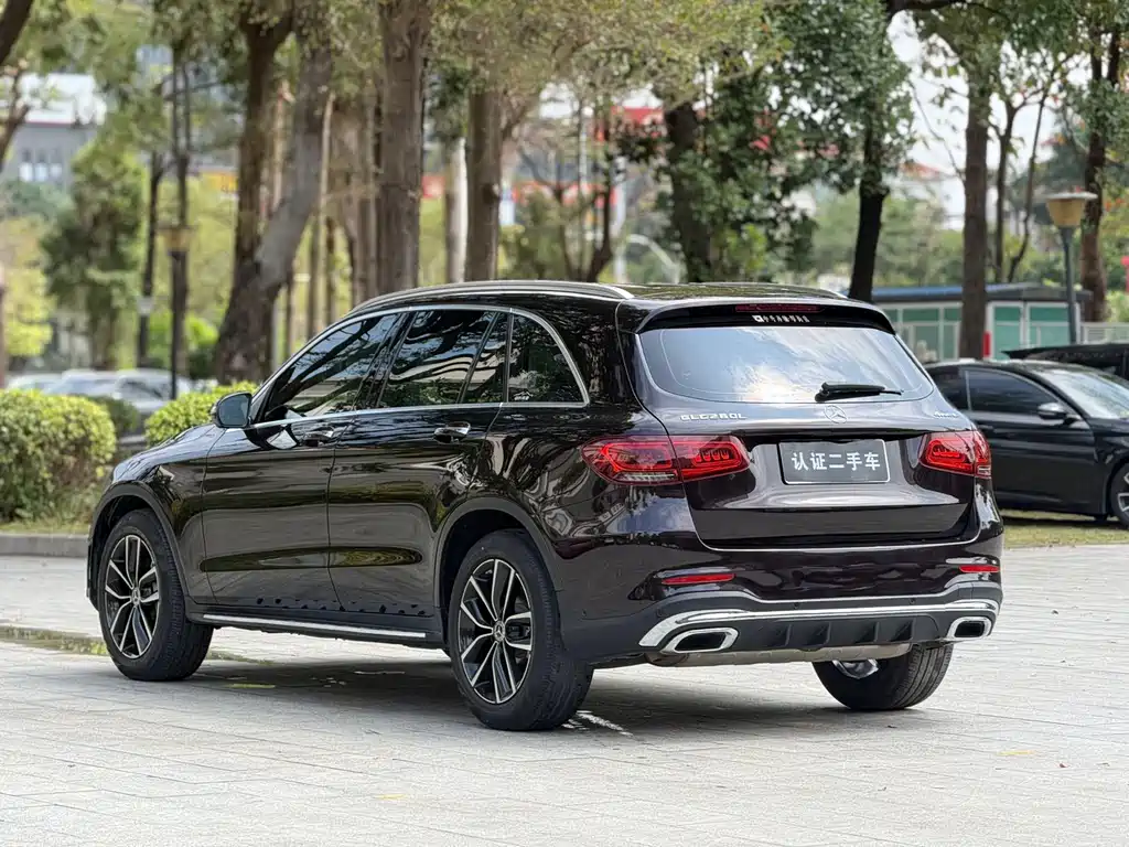 Mercedes GLC 2021 260 L 4MATIC Dynamic Edition