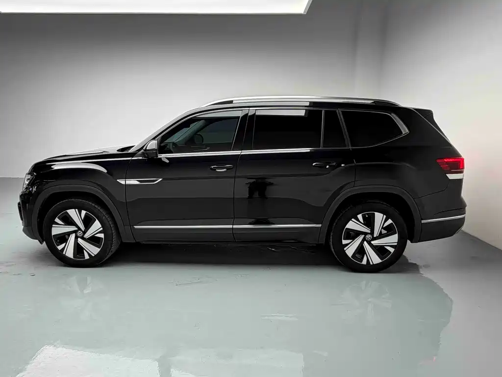 Tayron 2023 380TSI 4x4 Premium Luxury Edition