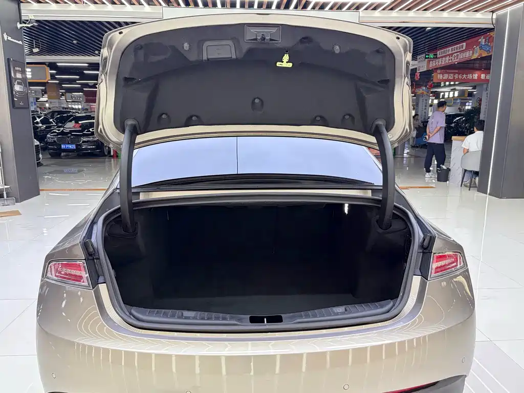Lincoln MKZ 2019 2.0T Grand Touring Edition National V