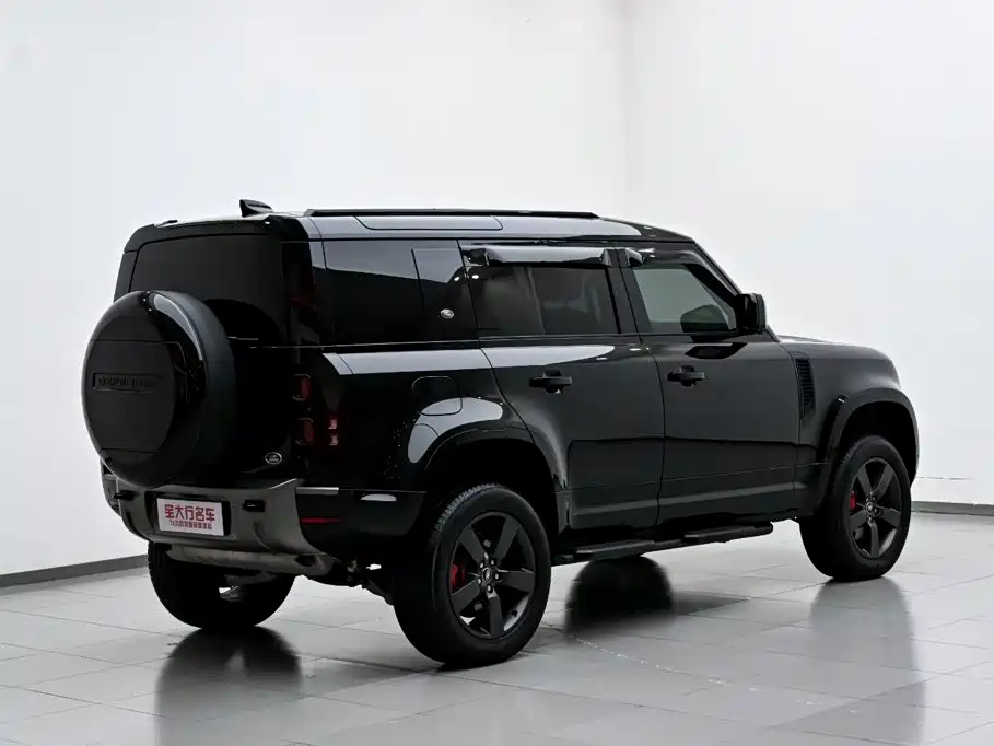 Land Rover Defender 2024 110 3.0T P400 X-DYNAMIC HSE