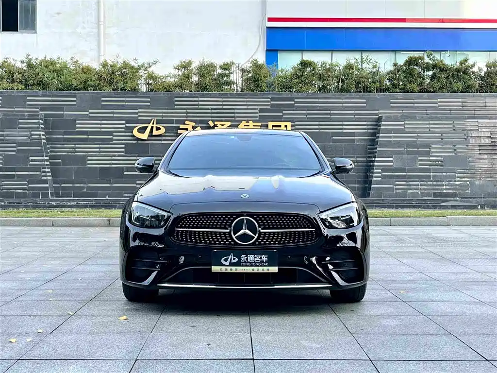 Mercedes-Benz E-Class 2022 Facelift E 300 L Sporty and Stylish Edition