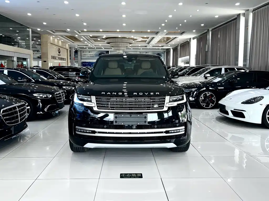 Range Rover 2024 Edition 3.0 L6 400PS Grand Extended 7-seater