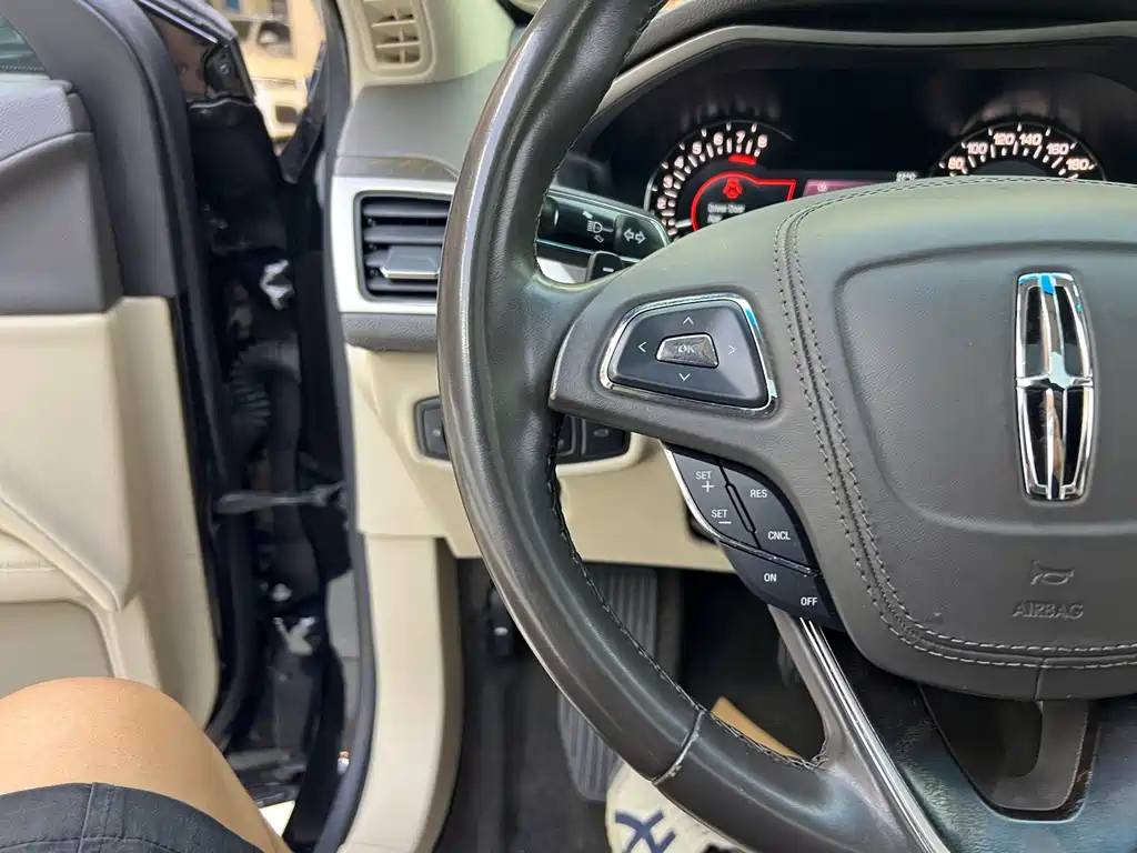 Lincoln MKZ 2018 2.0T Grand Touring Edition