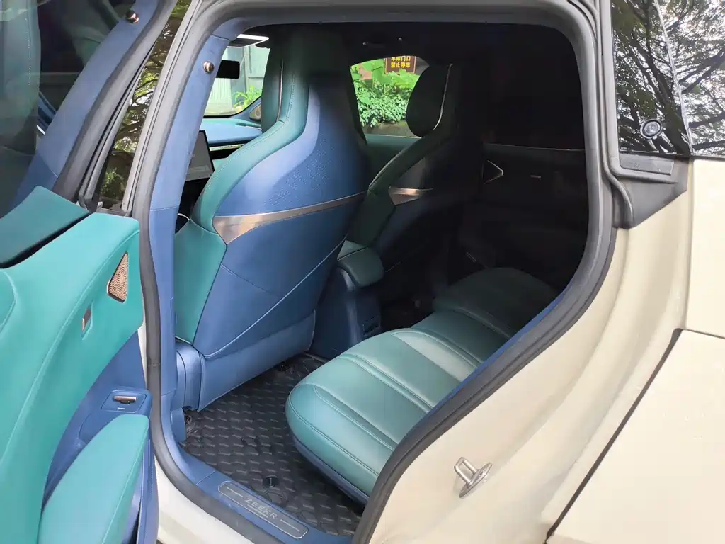 Jizhe X 2023 Model Four-Wheel Drive YOU Edition 4-Seater