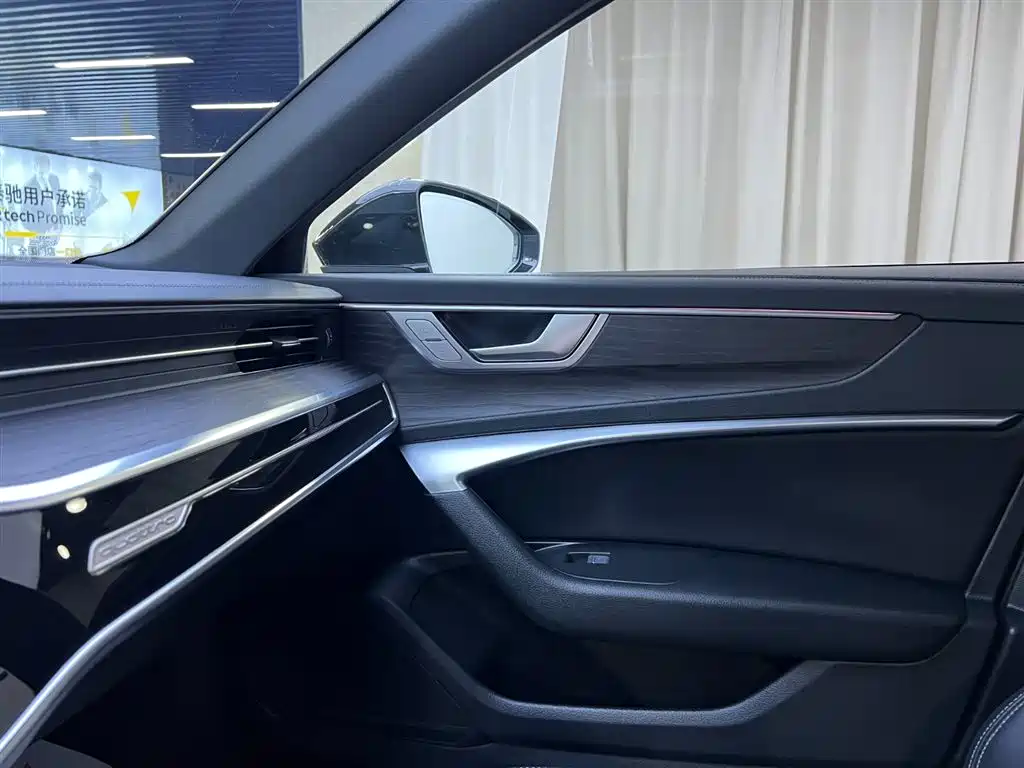 Audi A6L 2023 Facelift 45 TFSI quattro Premium Dynamic Edition