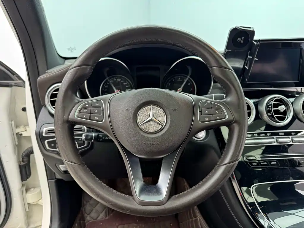 Mercedes-Benz GLC 2018 GLC 200 4MATIC