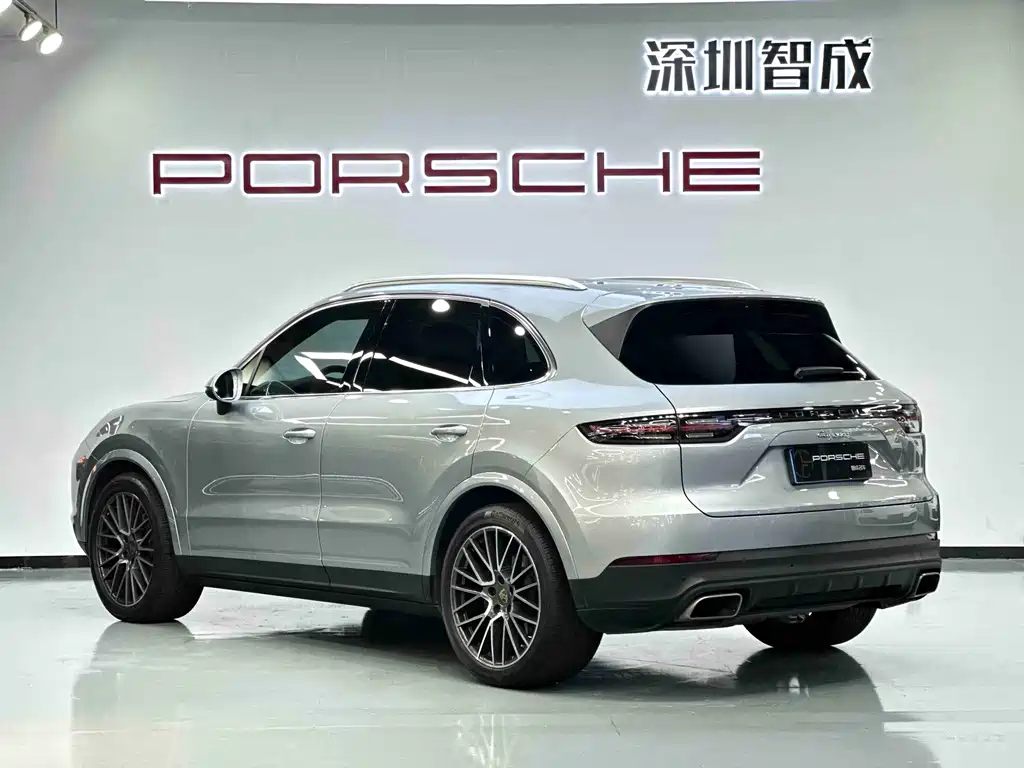Cayenne 2022 Platinum Edition 3.0T