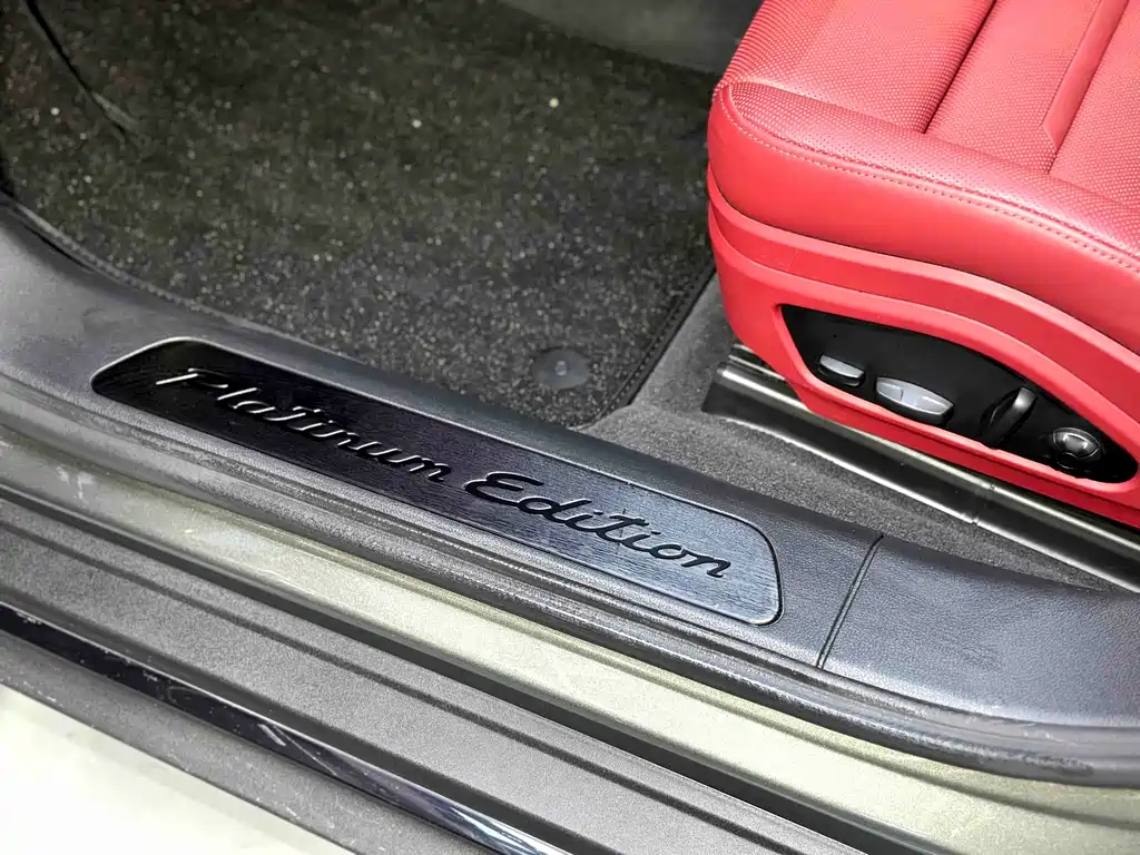 Panamera 2023 Executive Long Platinum Edition 2.9T