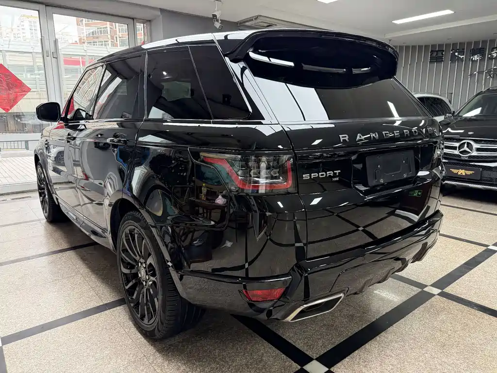 Range Rover Sport 2020 3.0 L6 SE