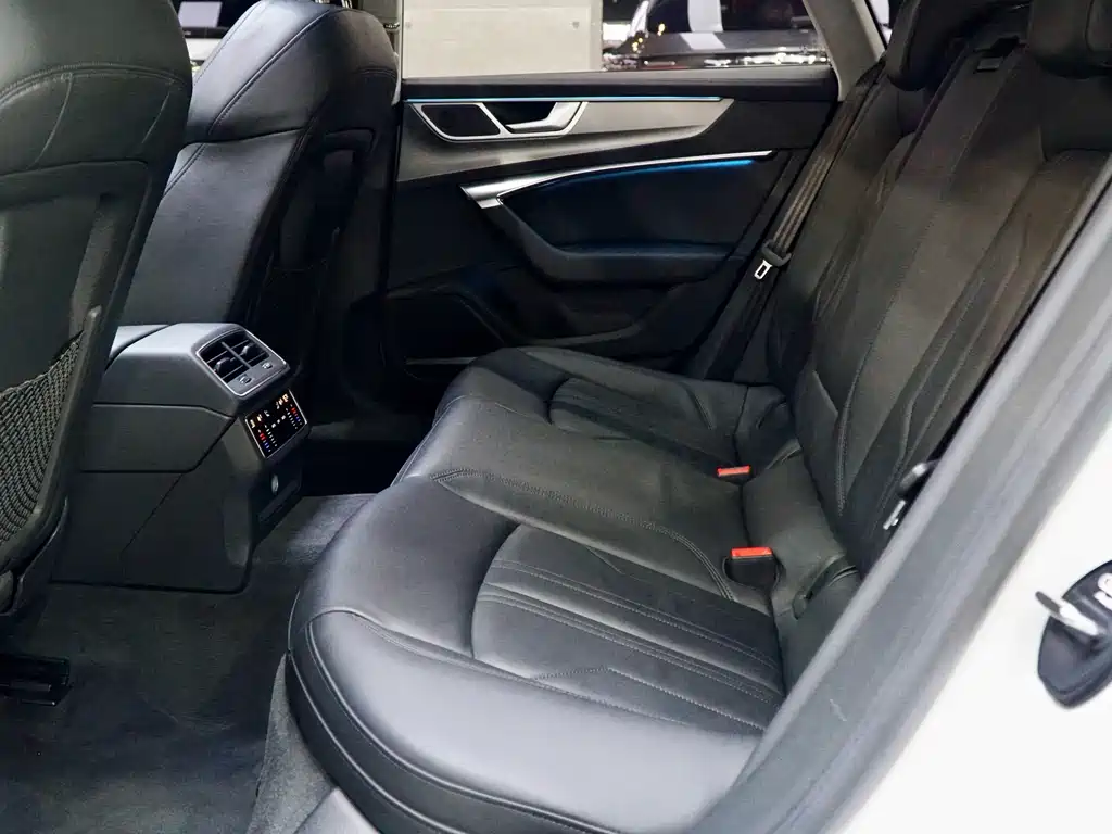 Audi A7 2022 model 45 TFSI Premium Selection