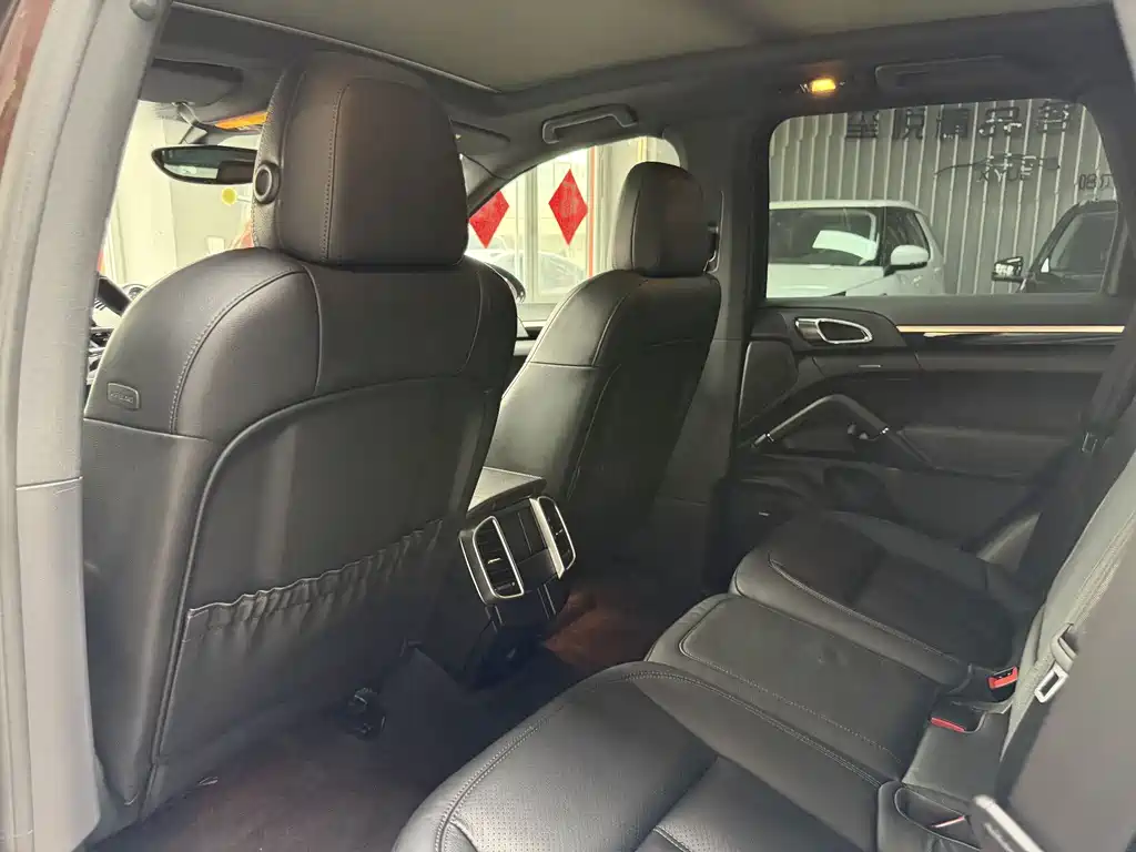 Cayenne 2015 Model Cayenne 3.0T