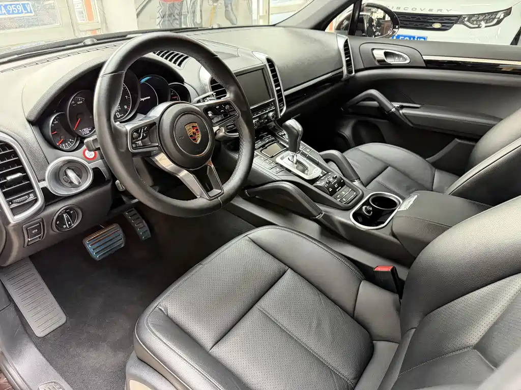 Cayenne 2015 Model Cayenne 3.0T