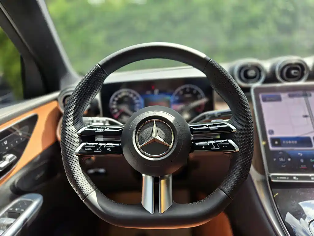 Mercedes-Benz GLC 2024 GLC 260 L 4MATIC Dynamic Edition 5-seater