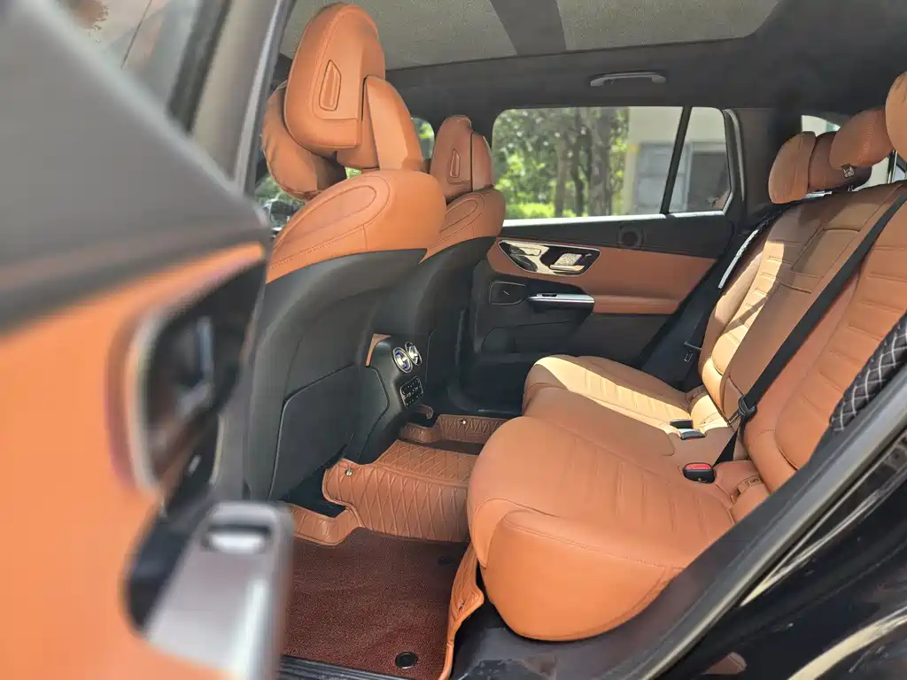 Mercedes-Benz GLC 2024 GLC 260 L 4MATIC Dynamic Edition 5-seater