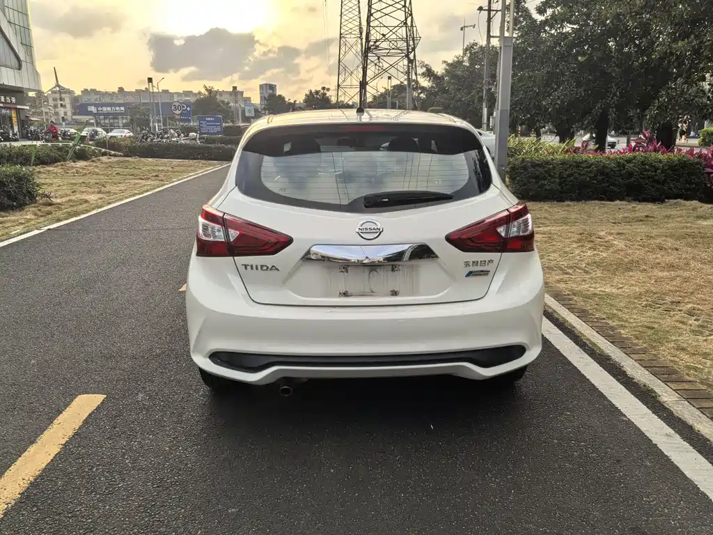 TIIDA 2016 1.6L CVT Smart Drive Edition
