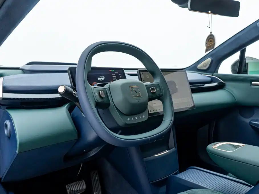 Jizhe X 2025 Edition Five-Seat Long Range Version