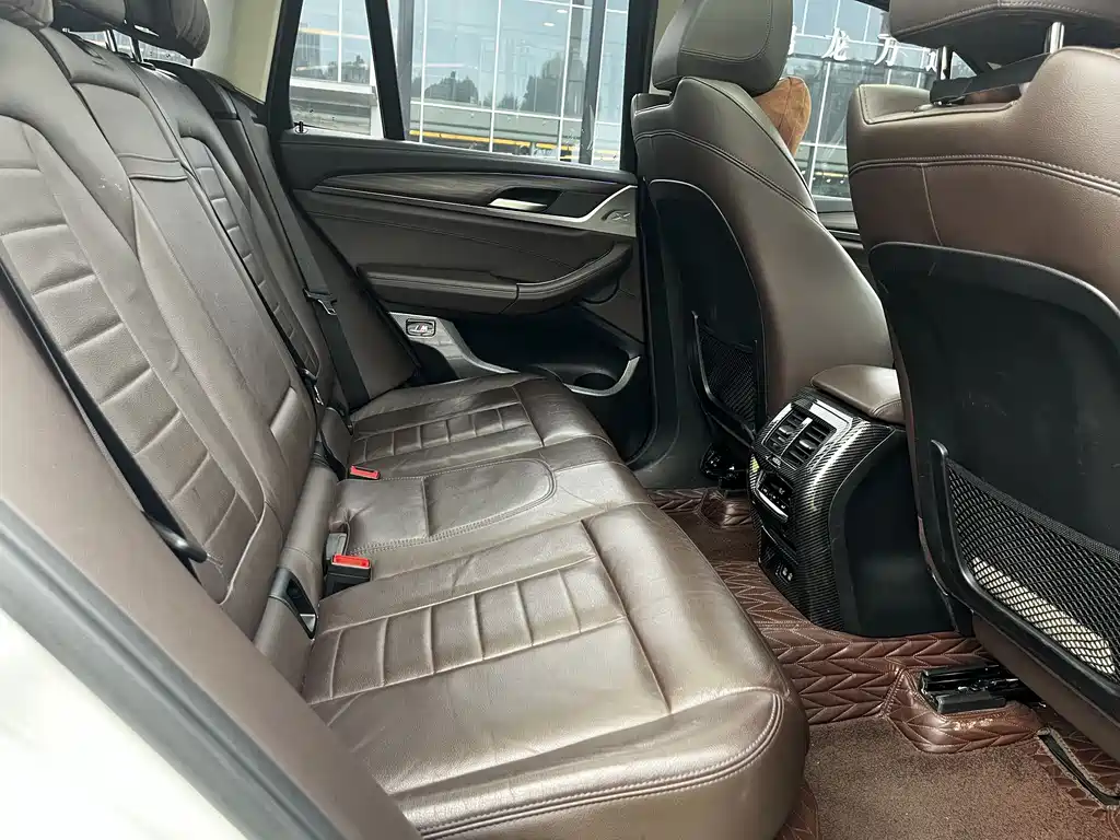 BMW X3 2021 xDrive28i Luxury Package