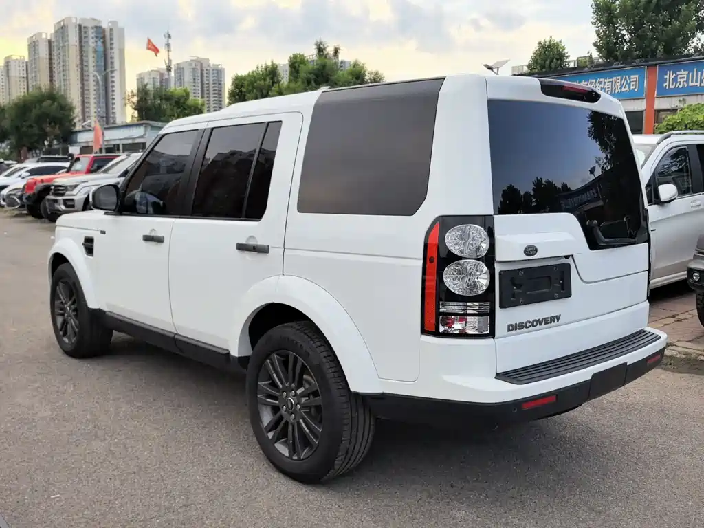 Discovery 2015 3.0 SC V6 SE