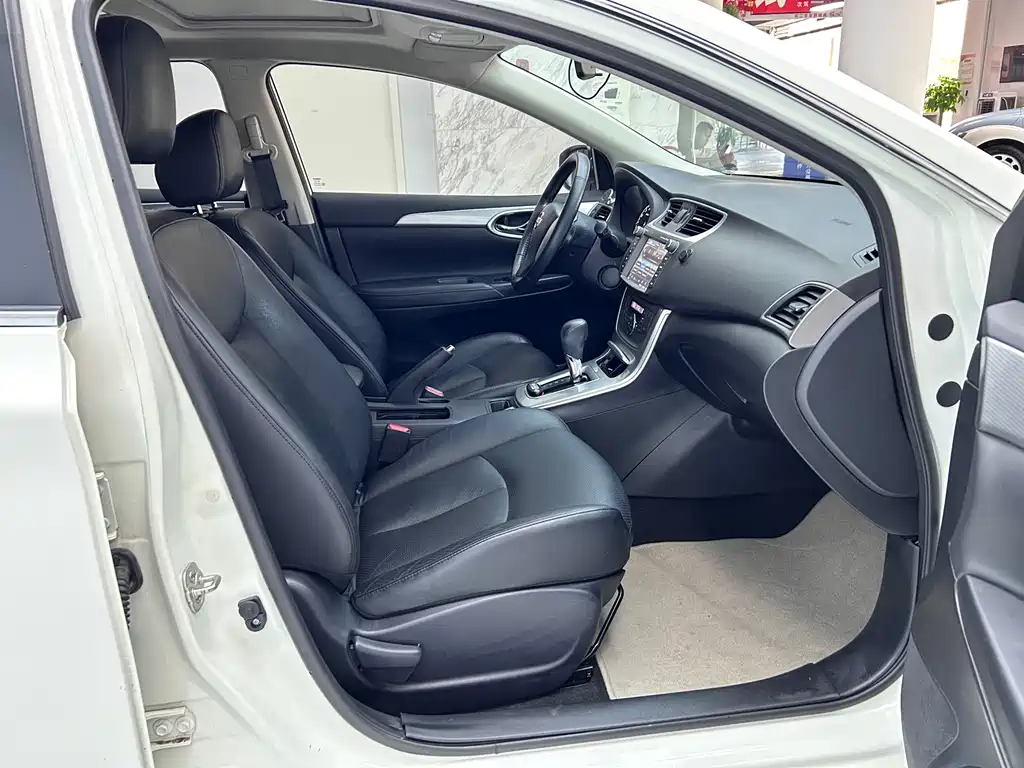 Sentra 2014 1.6 XV CVT Prestige Edition