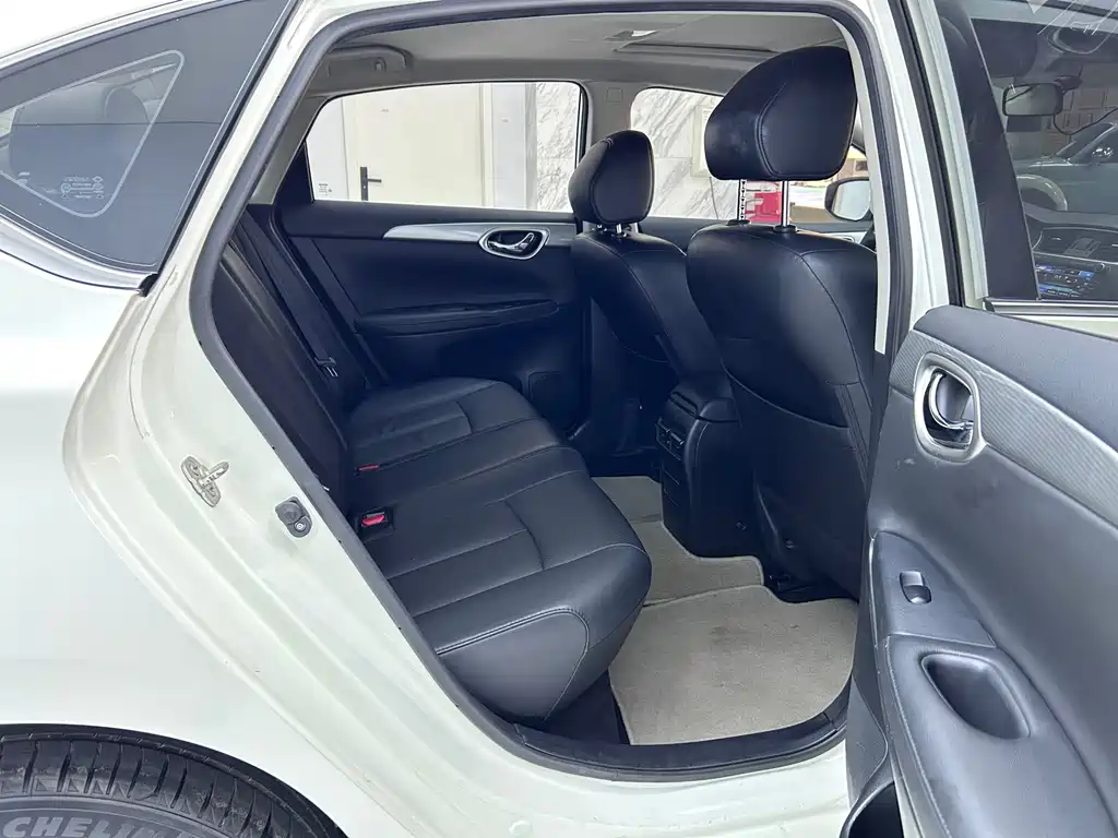 Sentra 2014 1.6 XV CVT Prestige Edition