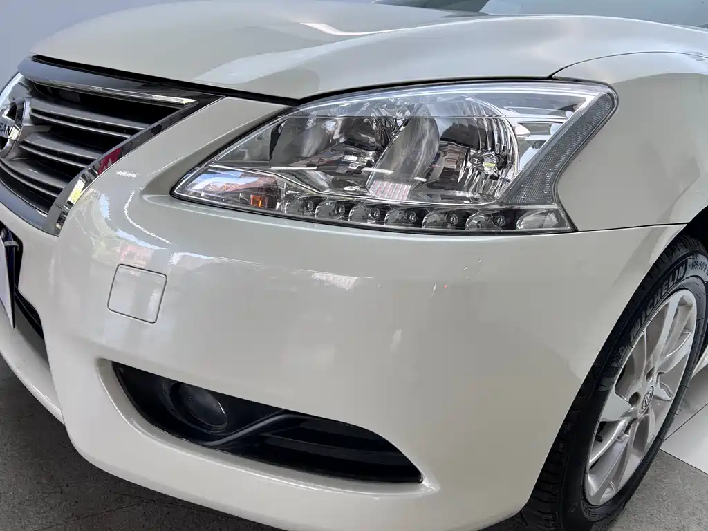 Sentra 2014 1.6 XV CVT Prestige Edition