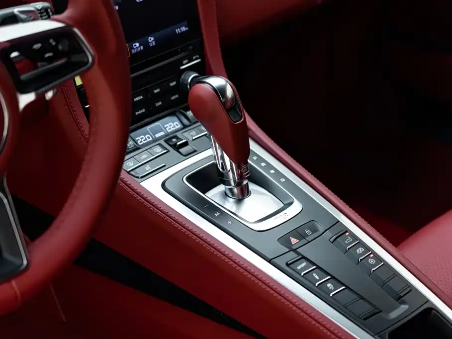 Porsche 718 Cayman 2.0T 2018 Model