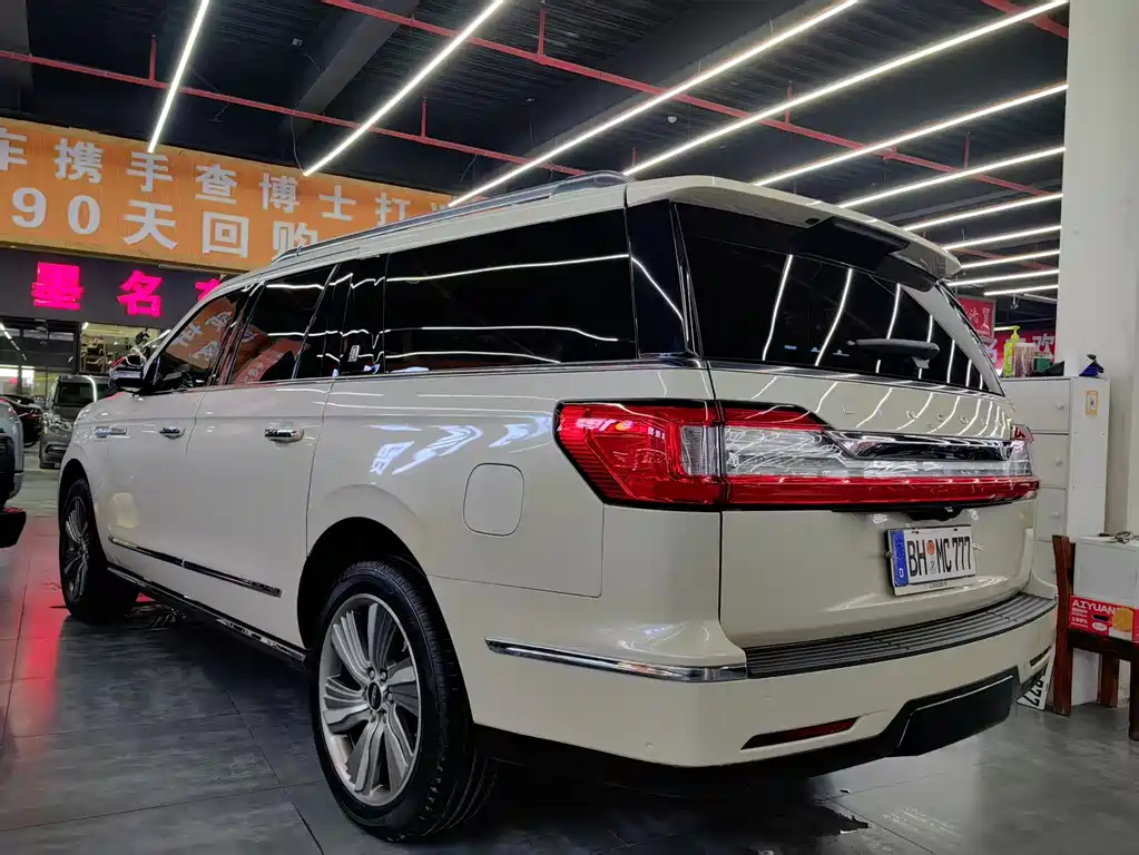 Navigator 2019 3.5T Presidential Edition National VI