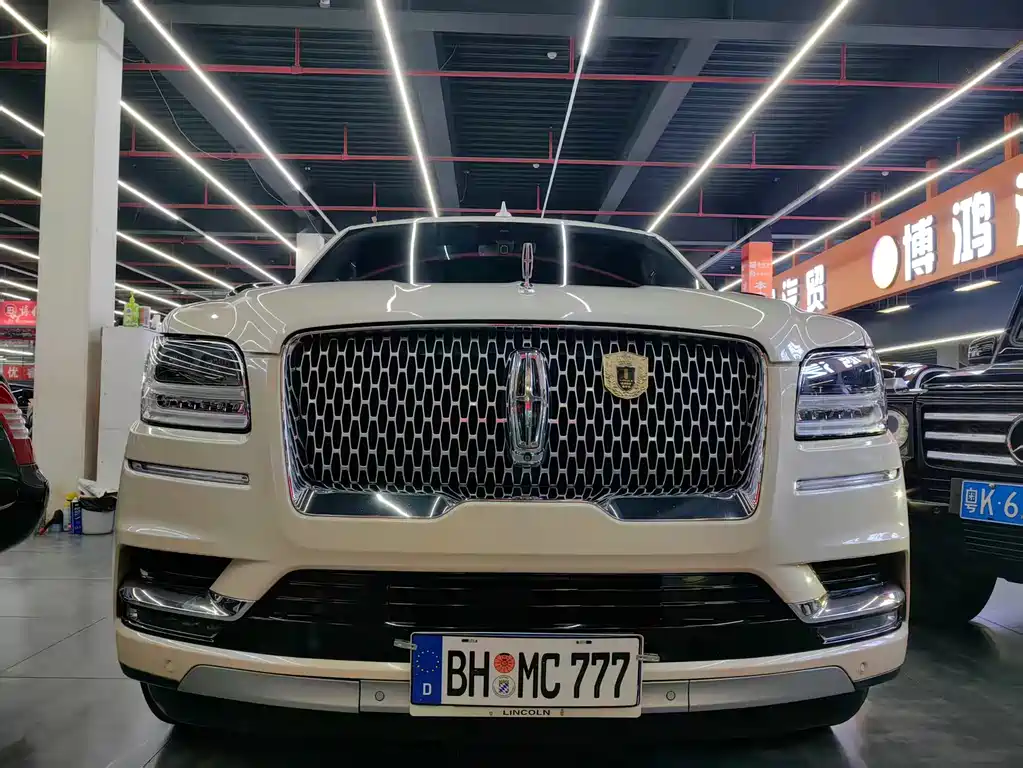 Navigator 2019 3.5T Presidential Edition National VI
