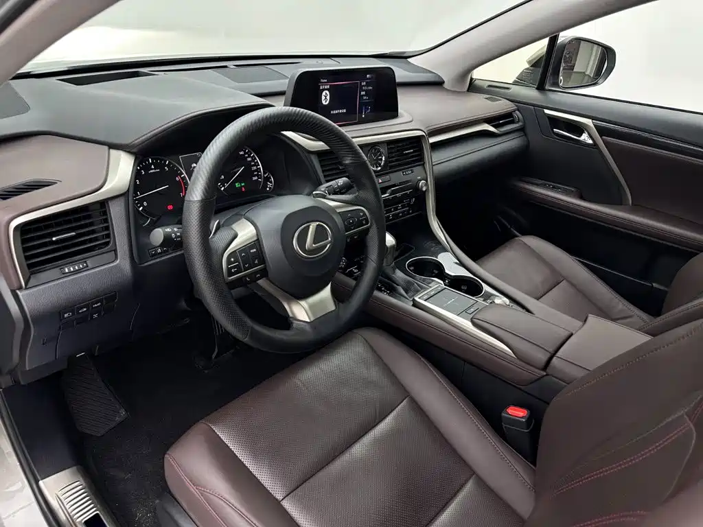 Lexus RX 2020 Facelift 300 4WD Elegant Edition