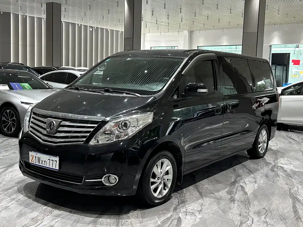 D-Max 2021 2.0L Manual Luxury 7-seater