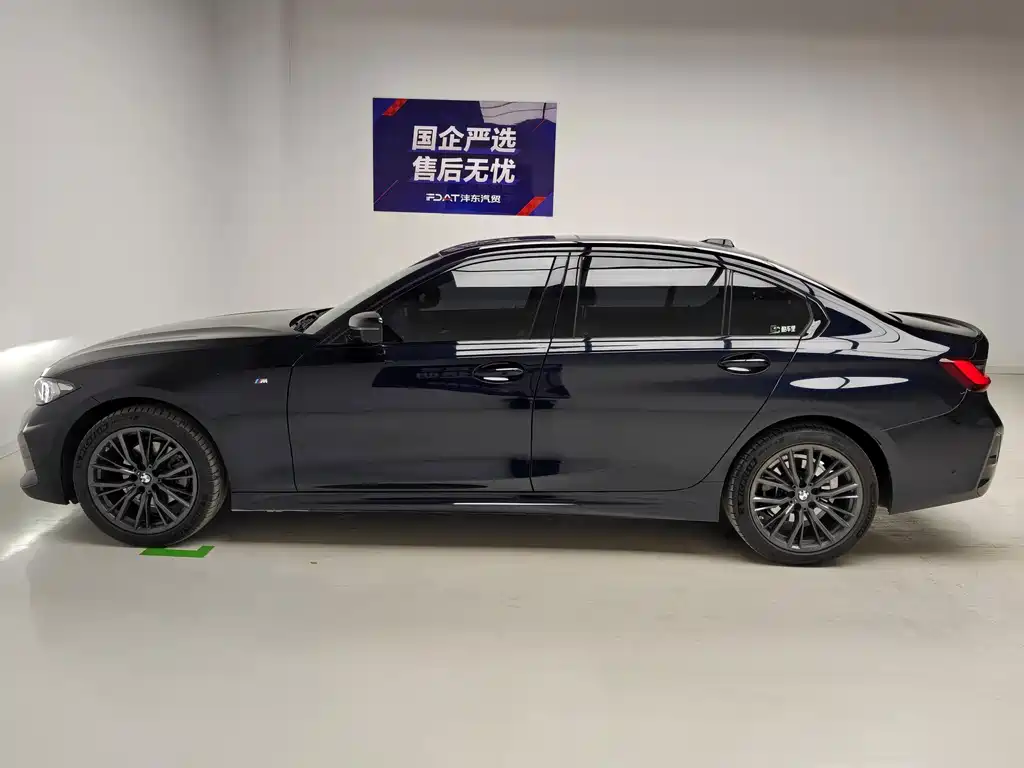 BMW 3 Series 2024 325Li M Sport Nightshade Package