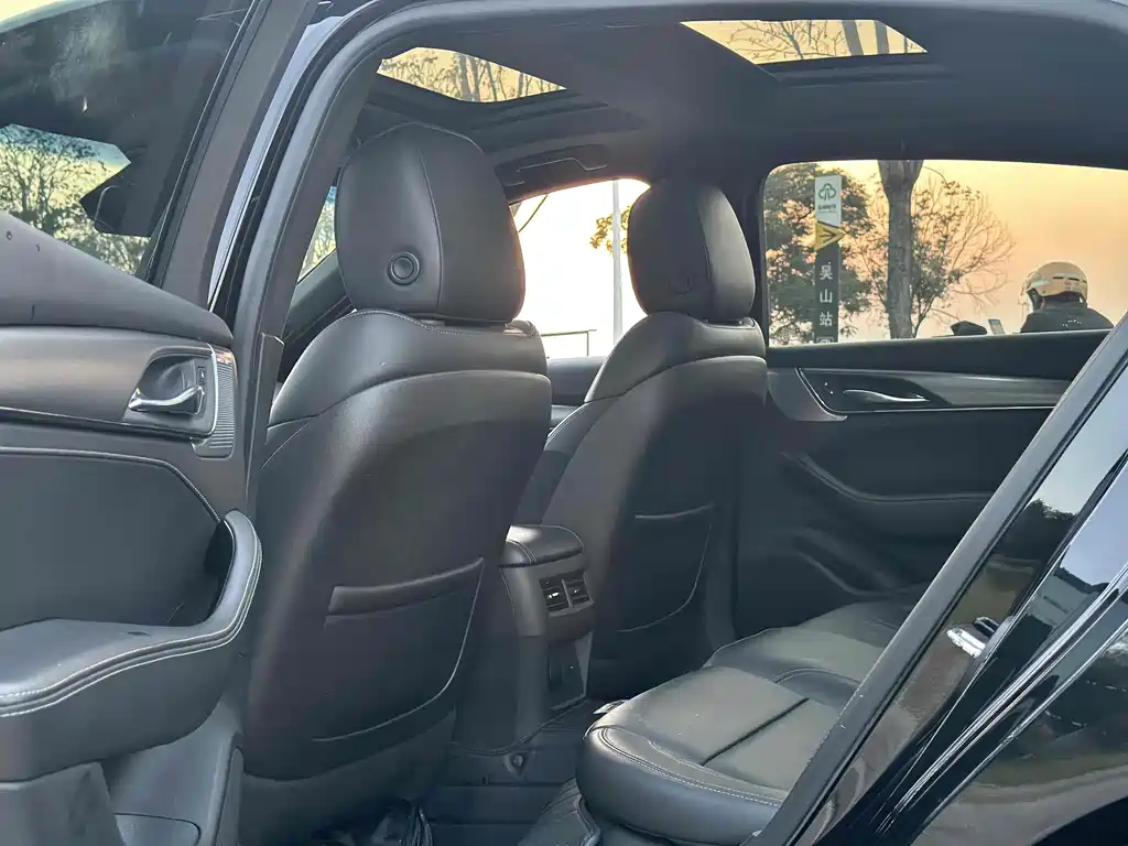 Cadillac CT5 2022 28T Luxury Edition