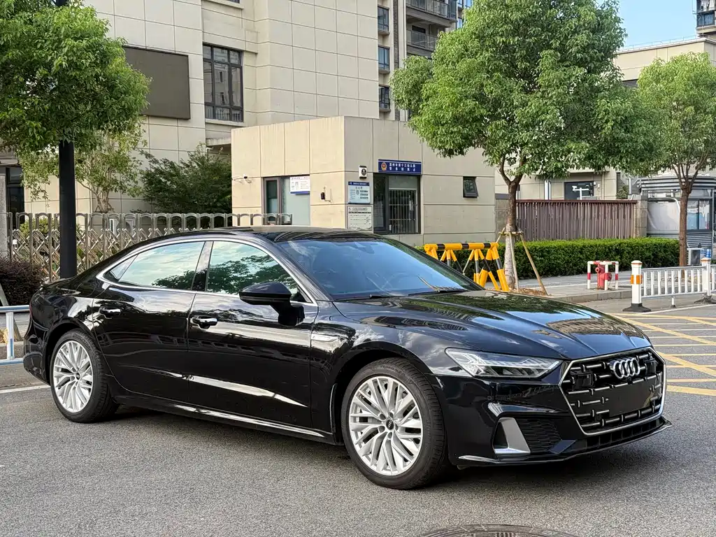 Audi A7L 2024 45TFSI S-line Zhumeng Edition Liucheng Package