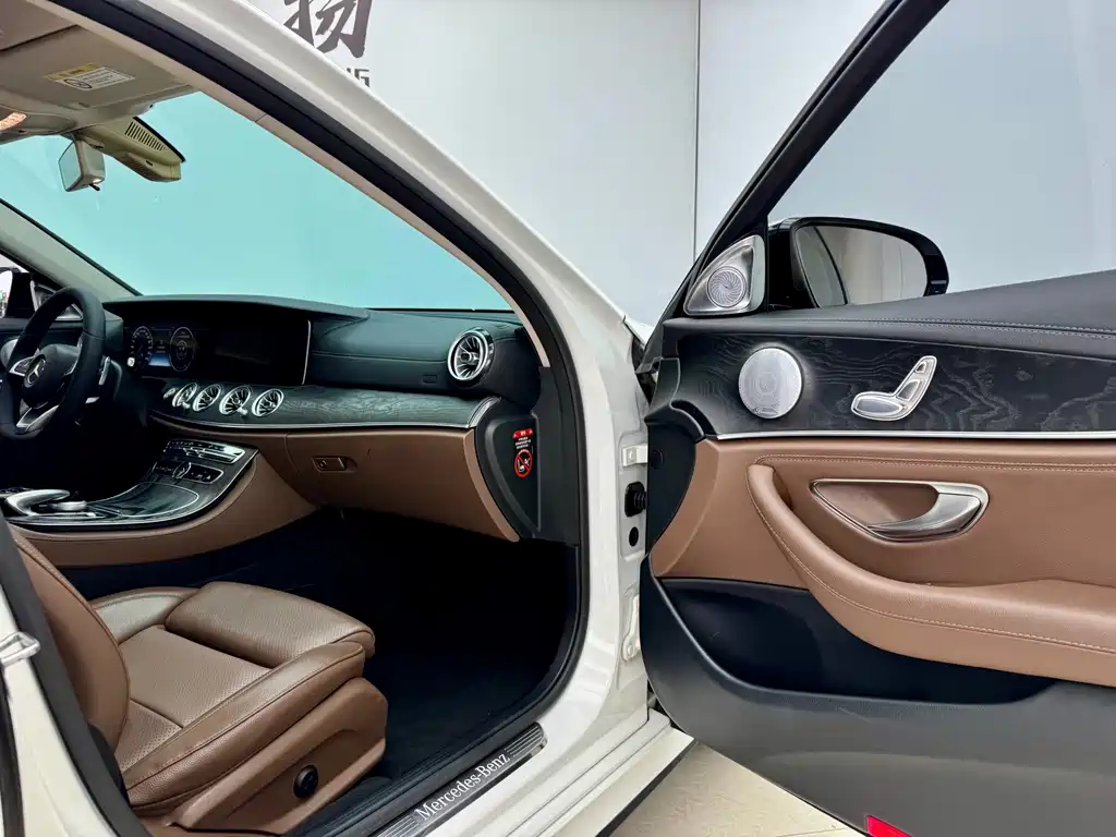 Mercedes-Benz E-Class 2016 E 200 L Sportline