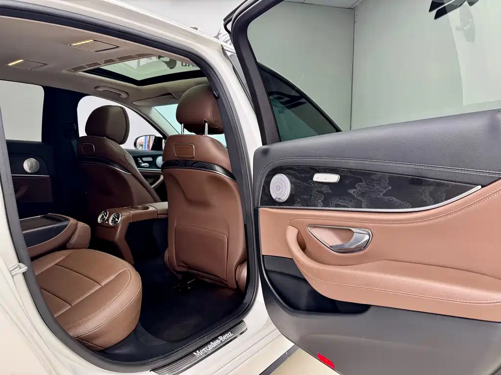 Mercedes-Benz E-Class 2016 E 200 L Sportline