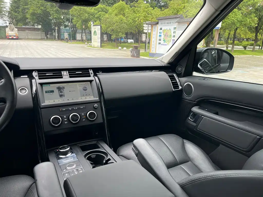 Discovery 2018 2.0T SE