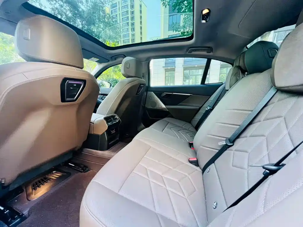 BMW 5 Series 2024 model 525Li M Sport Package