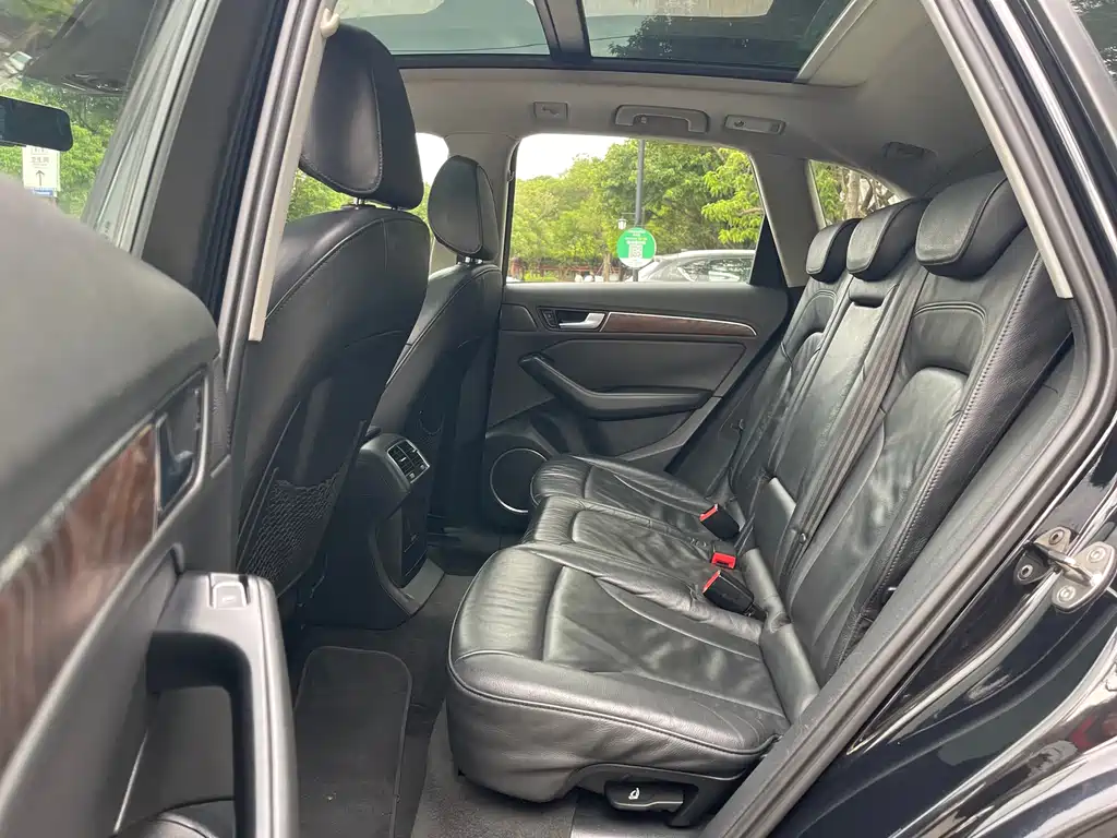 Audi Q5 2013 model 40 TFSI Comfort Edition