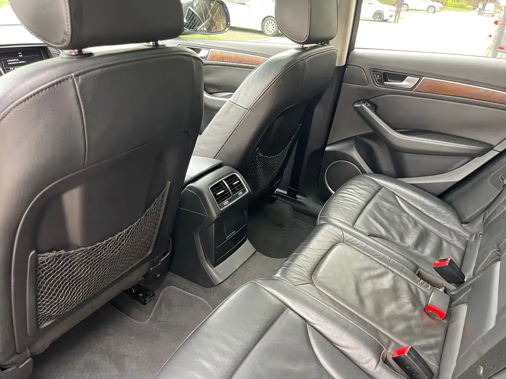 Audi Q5 2013 model 40 TFSI Comfort Edition