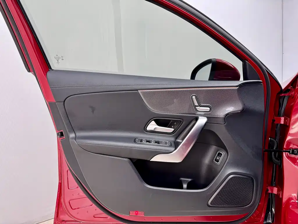 Mercedes-Benz A 200 L Sport Sedan Fashion Edition 2022 Facelift