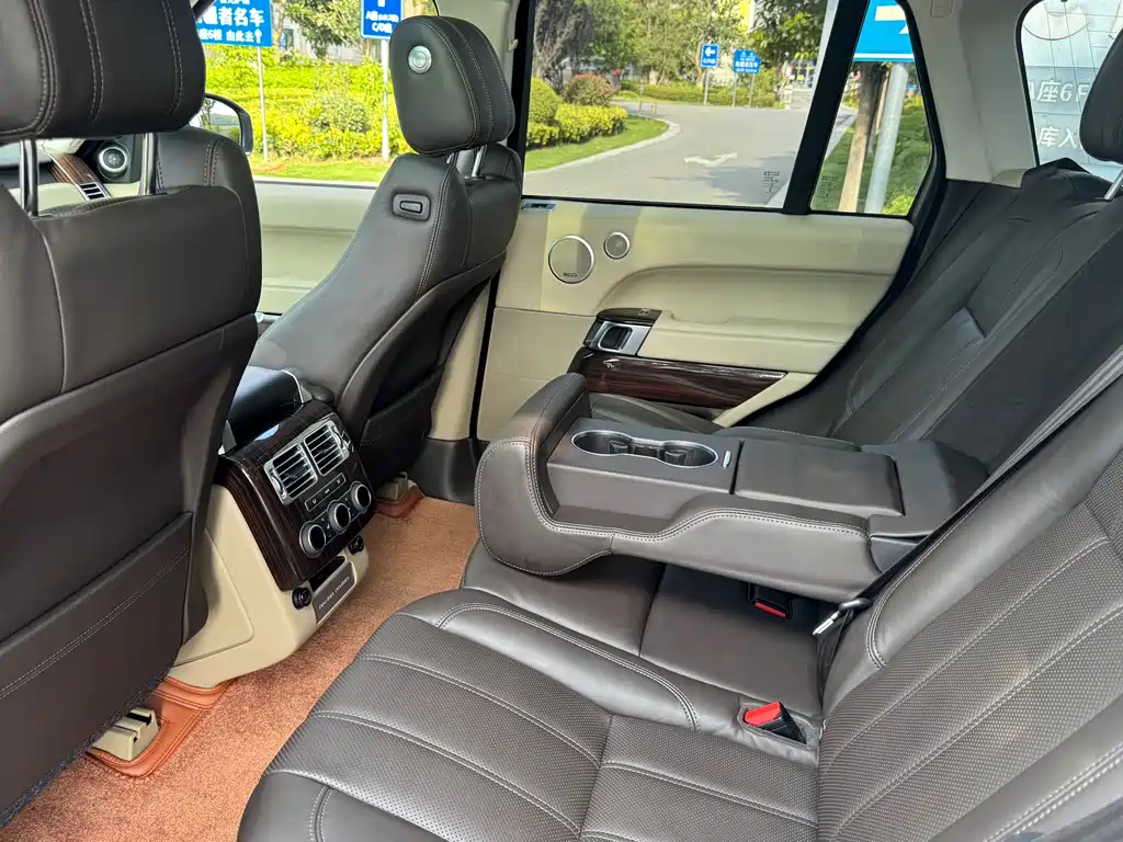 Range Rover 2015 3.0 TDV6 Vogue