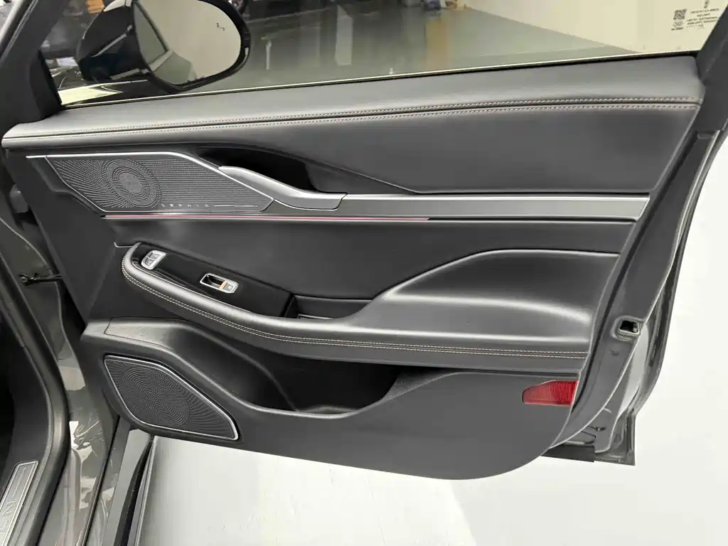 Lincoln Z 2022 iCool Prestige Edition