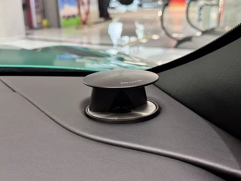 Aston Martin DB11 2019 Model 4.0T V8 Coupe